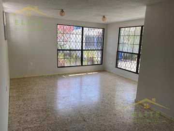 CASA EN VENTA COL. UNIDAD NACIONAL CD MADERO