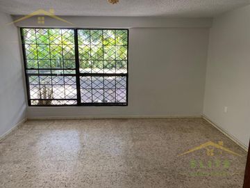 CASA EN VENTA COL. UNIDAD NACIONAL CD MADERO