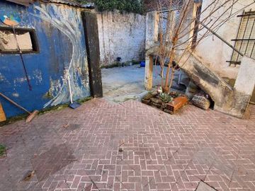 Casa en venta en Quilmes Centro