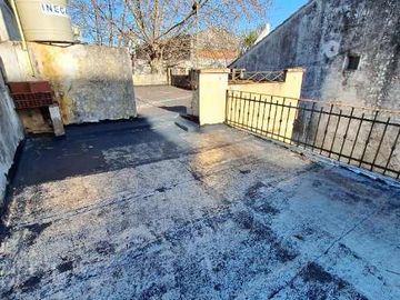 Casa en venta en Quilmes Centro