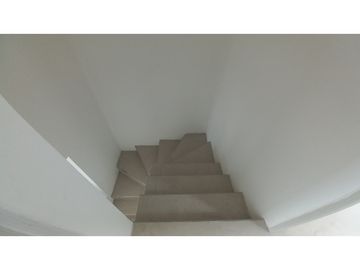 Casa en conjunto cerrado en venta sector Los Naranjos