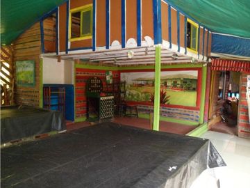 SE VENDE FINCA ECOTURSTICA EN SALÓNICA.