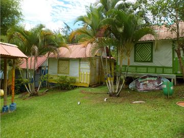 SE VENDE FINCA ECOTURSTICA EN SALÓNICA.