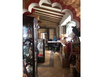 CASA BARRIO TIERRA LINDA  (bf)