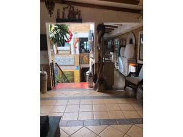 CASA BARRIO TIERRA LINDA  (bf)