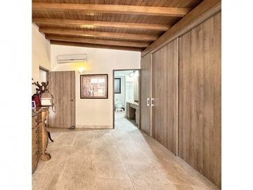 venta apartamento Medellin laureles santa teresita penthouse duplex lujo luxury moderno remodelado parque exclusivo elegante recibo menor valor escuch