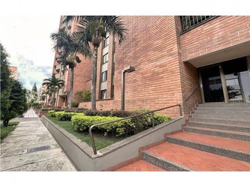 venta apartamento Medellin laureles santa teresita penthouse duplex lujo luxury moderno remodelado parque exclusivo elegante recibo menor valor escuch