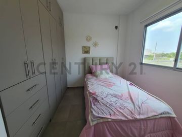Venta Casas de Estreno en Urb. Costa Gardens, Vía a la Costa