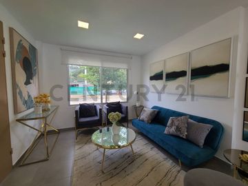 Venta Casas de Estreno en Urb. Costa Gardens, Vía a la Costa