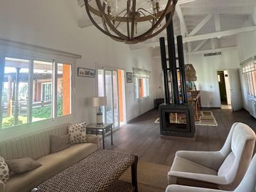 Venta Casa - Chacras de la Trinidad - Cañuelas - 4 dormitorios | VCO Propiedades
