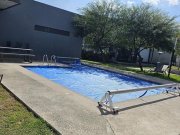 Residencia de Lujo en Venta en Viñedos del Polo, Club de Golf