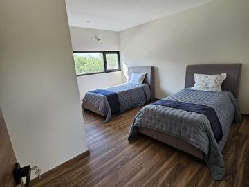 Residencia de Lujo en Venta en Viñedos del Polo, Club de Golf
