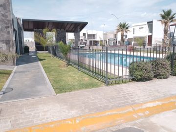 CASA EN VENTA EN VIÑEDOS TORREÓN