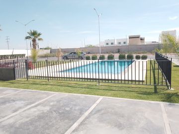 CASA EN VENTA EN VIÑEDOS TORREÓN