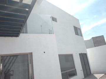 CASA EN VENTA EN VIÑEDOS TORREÓN