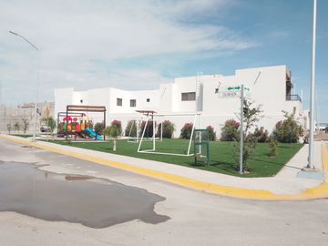 CASA EN VENTA EN VIÑEDOS TORREÓN
