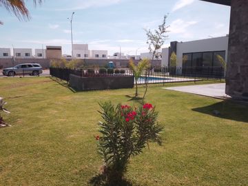 CASA EN VENTA EN VIÑEDOS TORREÓN