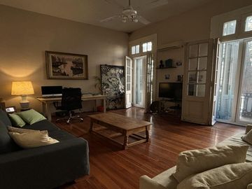 Depto.tipo casa de 6 ambientes en Venta en Almagro