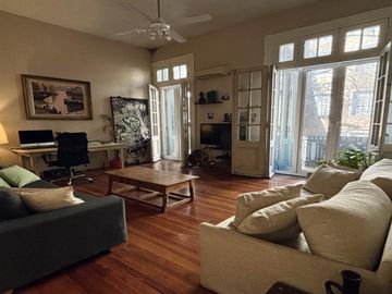 Depto.tipo casa de 6 ambientes en Venta en Almagro