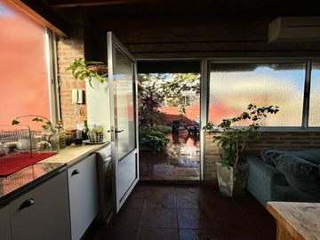 Depto.tipo casa de 6 ambientes en Venta en Almagro