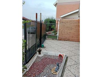 SE VENDE CASA, EN CIUDAD DEL SOL MODELO PRAGA , PUENTE ALTO