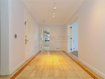 Departamento en Venta en El Golf