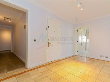 Departamento en Venta en El Golf