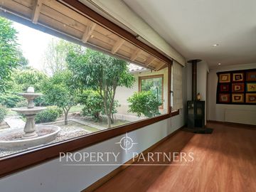 Casa Chicureo centro, condominio con acceso directo Av del Valle