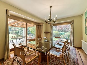 Casa Chicureo centro, condominio con acceso directo Av del Valle