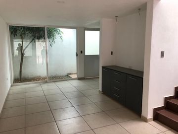 VENTA DE CASA  SN FRANCISCO TOTIMEHUACAN VALSEQUILLO PERIFERICO PUEBLA, PUEBLA.