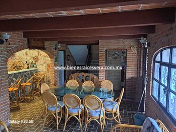 CASA EN VENTA EN VILLAS DEL SOL  LA MAGDALENA EN TEQUISQUIAPAN. Kelly