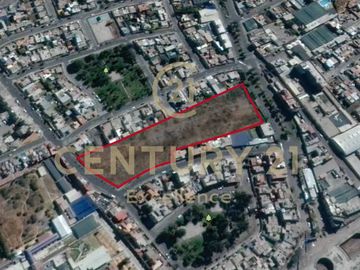 UBICACIÓN ÚNICA! TERRENO EN VENTA COMERCIAL O RESIDENCIAL