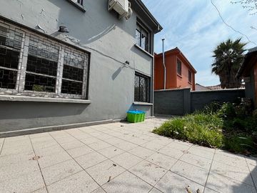 BROWN SUR, GRECIA, DR. JOHOW, 2 CASAS