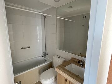 ¡REBAJADO! DPTO 3D 2B + ESTACIONAMIENTO Y BODEGA