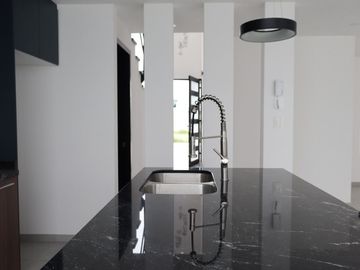 Casa en fraccionamiento Nobel Residencial