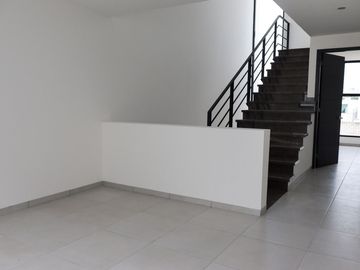 Casa en fraccionamiento Nobel Residencial