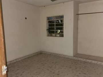 CASA A UNAS CALLES DEL ESTADIO SALVADOR ALVARADO