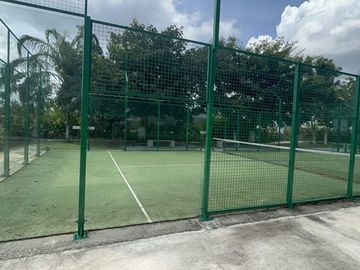 CASA NUEVA EN PRIVADA TAMORA CONKAL