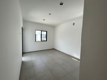 CASA NUEVA EN PRIVADA TAMORA CONKAL