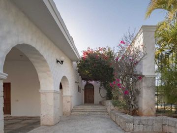 RESIDENCIA CAMPESTRE EN PRIVADA CALLEJONES DE CHUBURNA CASA PAJARO