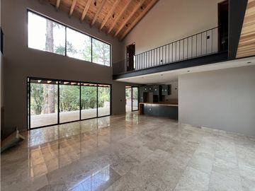 CASA NUEVA EN EXCLUSIVO CONDOMINIO, VALLE SANTANA
