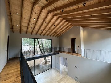 CASA NUEVA EN EXCLUSIVO CONDOMINIO, VALLE SANTANA