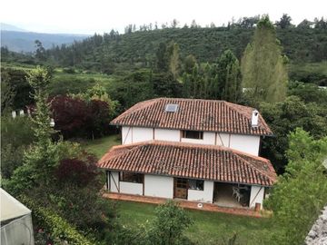 Venta Hermosa Quinta Tumbaco 1.5 Hectáreas  PRIVACIDAD -VISTA