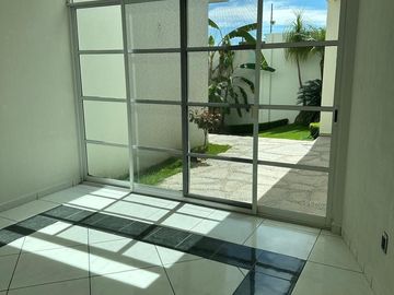 SE VENDE CASA EN BOSQUES DEL REFUGIO LEÓN GUANAJUATO