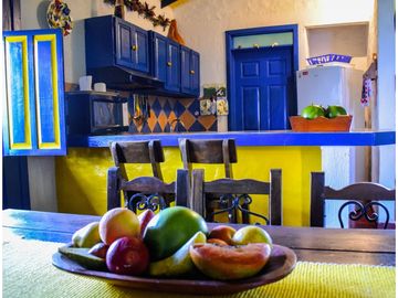 VENTA DE CASA CAMPESTRE EN MONTENEGRO, QUINDO, COLOMBIA