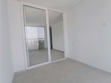 SE VENDE Apartamento Moderno Piso 7 La Flora CALI NORTE