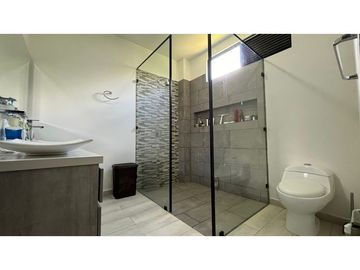 VENTA DE MAGNIFICA CASA CAMPESTRE SECTOR EL TIGRE PEREIRA