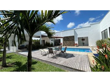 VENTA DE MAGNIFICA CASA CAMPESTRE SECTOR EL TIGRE PEREIRA