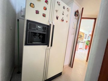 VENDO APARTAMENTO PARA REMODELAR SECTOR OVIEDO