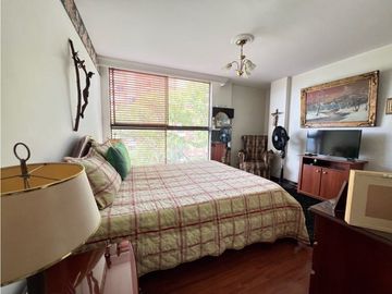 VENDO APARTAMENTO PARA REMODELAR SECTOR OVIEDO